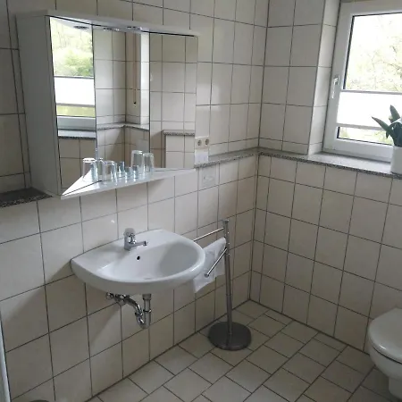 Otel Ohne Fruehstueck In Der Forellenzucht 2*